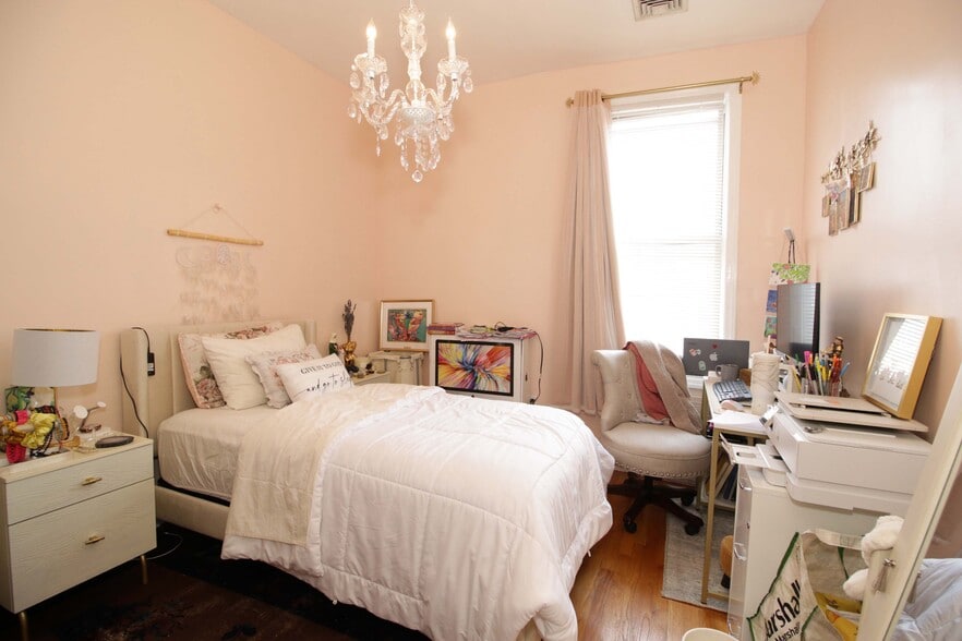 More Photos Of 201 Hackensack Plank Rd, Weehawken Restaurant For Sale