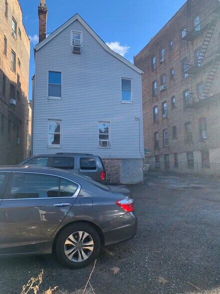 More Photos Of 79 Romaine Ave, Jersey City Land For Sale