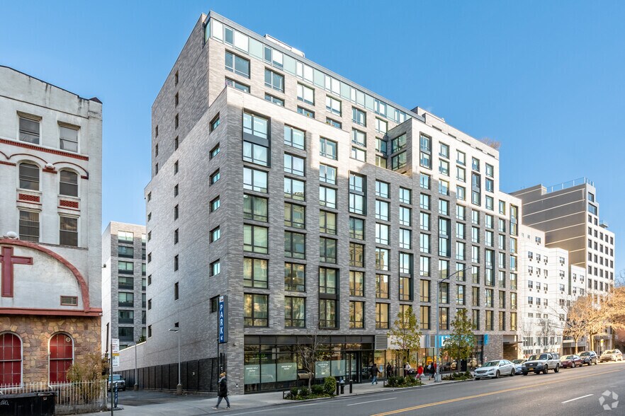 More Photos Of 23 W 116th St, New York Apartments For Lease