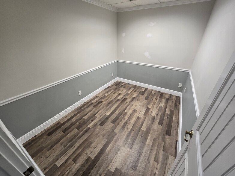 More Photos Of 7434 S Federal Hwy, Port Saint Lucie Office For Lease