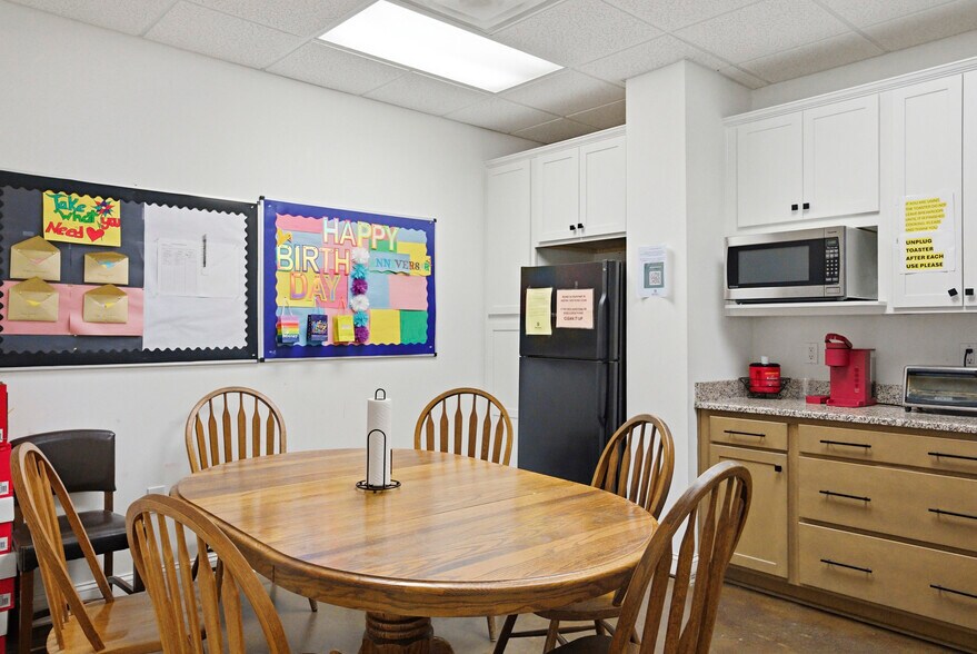 More Photos Of 2321 Hope Mills Rd, Fayetteville Unknown For Lease