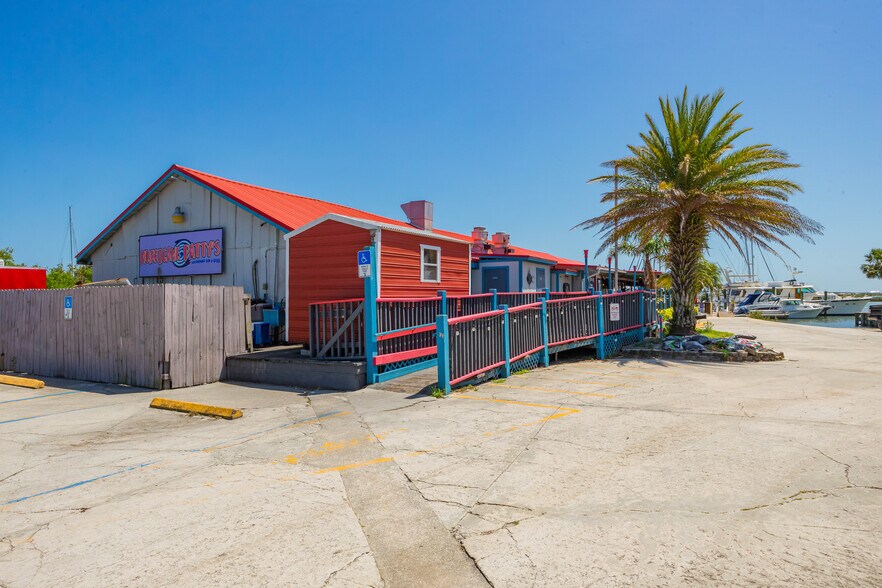 More Photos Of 65 Lewis Blvd, Saint Augustine Marina For Sale