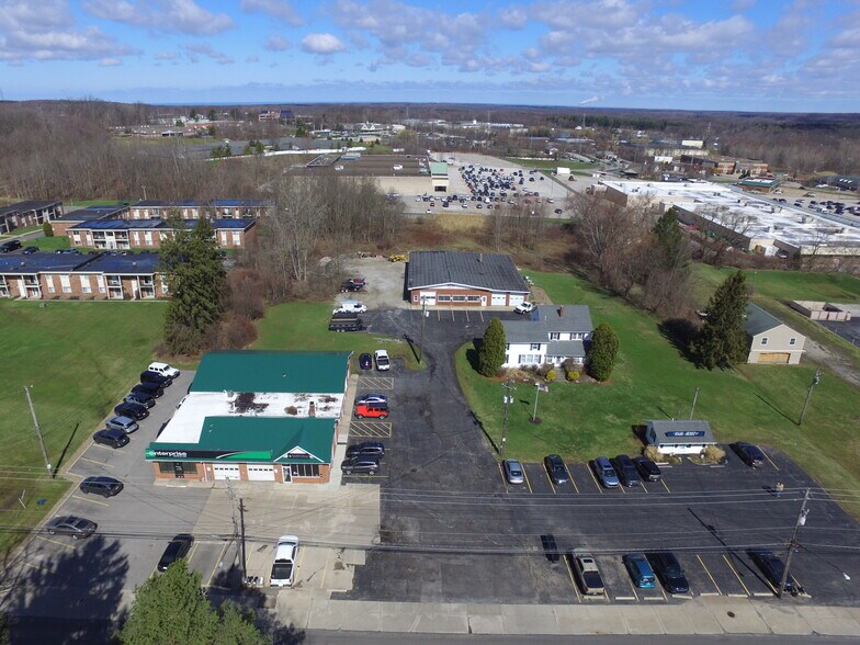 Primary Photo Of 554 Water St, Chardon Freestanding For Sale