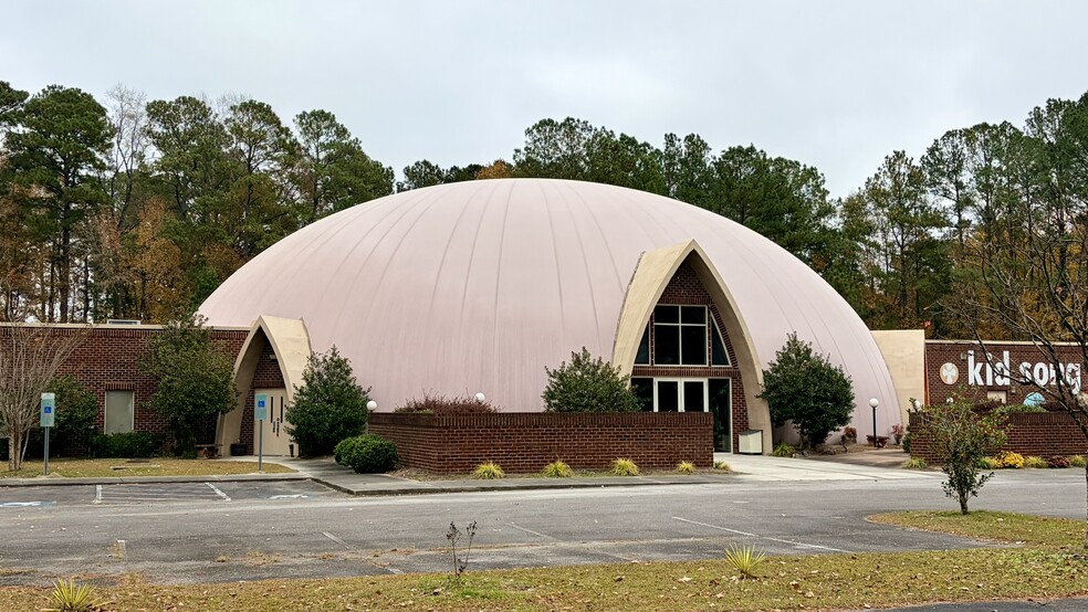 More Photos Of 521 W Grantham Rd, New Bern Specialty For Sale