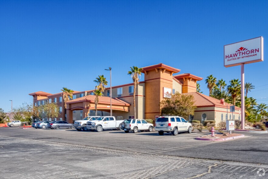 Primary Photo Of 910 S Boulder Hwy, Henderson Hotel For Sale