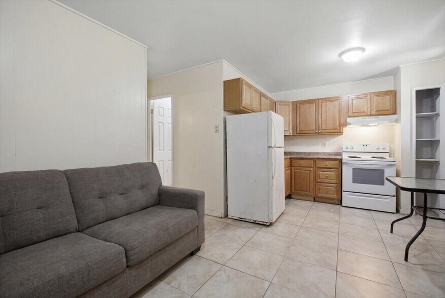 More Photos Of 349 N Market St, Wailuku Apartments For Sale