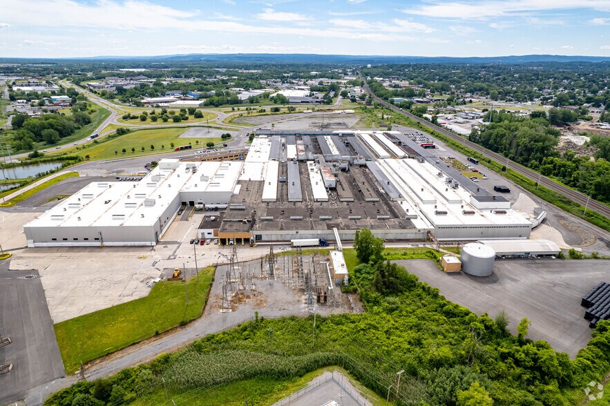 More Photos Of 1 General Motors Dr, Syracuse Manufacturing For Lease