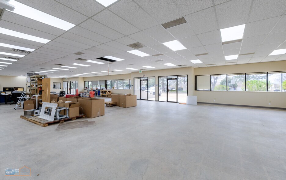 More Photos Of 1860 Lefthand Cir, Longmont Light Manufacturing For Sale