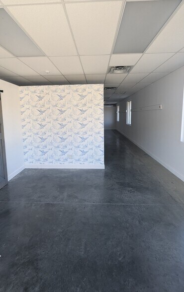 More Photos Of 16610 Old Statesville Rd, Huntersville Storefront Retail Office For Lease