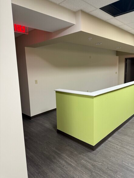 More Photos Of 1458-A N Lee Trevino Dr, El Paso Healthcare For Sale