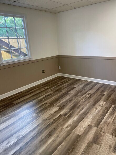 More Photos Of 30 W Liberty St, York Office For Lease