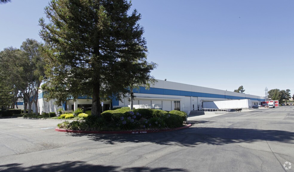 More Photos Of 6902 Patterson Pass Rd, Livermore Warehouse For Lease