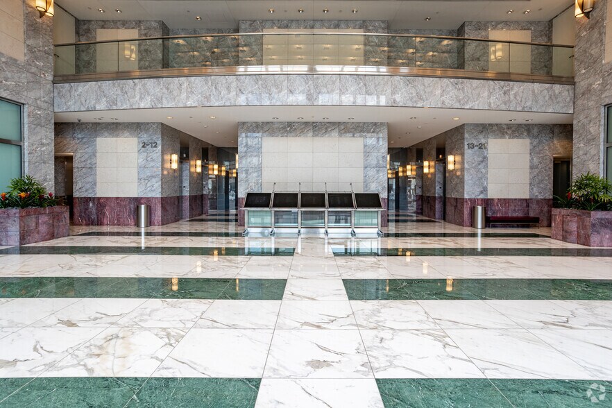 More Photos Of 650 Town Center Dr, Costa Mesa Unknown For Lease