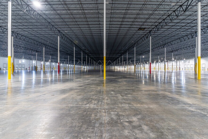 More Photos Of 159 Commerce Logistics Dr, Commerce Unknown For Lease