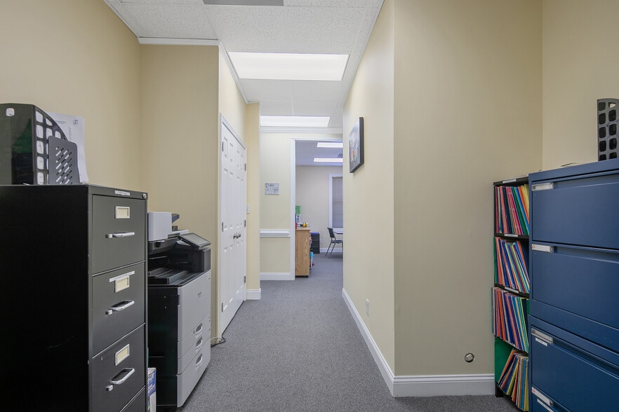More Photos Of 2915 Raeford Rd, Fayetteville Medical For Lease