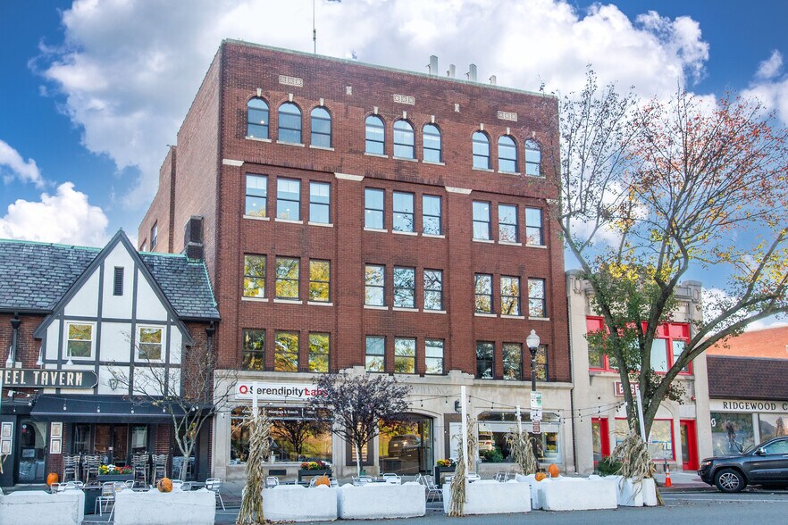 More Photos Of 45 N Broad St, Ridgewood Office For Lease