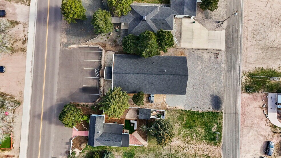 More Photos Of 267 Washington St, Monument Office Residential For Sale