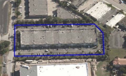 More Photos Of 1510-1556 SW 13th Ct, Pompano Beach Showroom For Sale