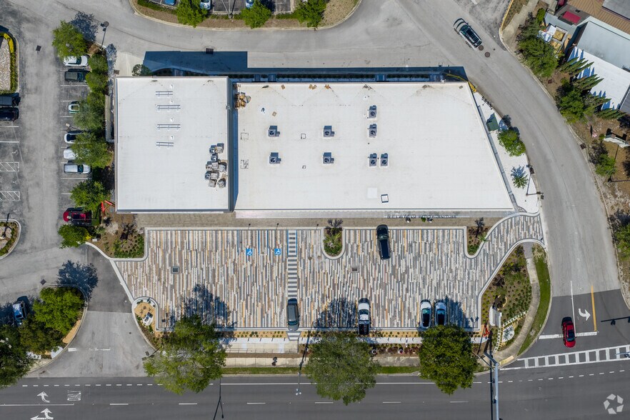 More Photos Of 4907 Big Island Dr, Jacksonville General Retail For Lease