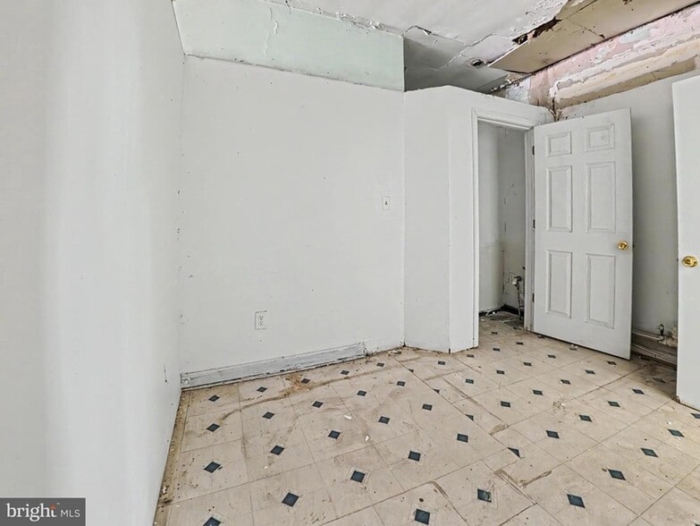 More Photos Of 4129 Southern Ave, Capitol Heights Industrial For Sale