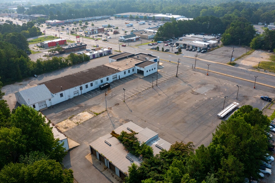 More Photos Of 21575 Great Mills Rd, Lexington Park Auto Dealership For Sale