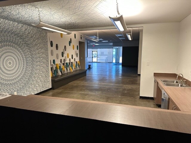 More Photos Of 2855 Trinity Square Dr, Carrollton Light Distribution For Lease