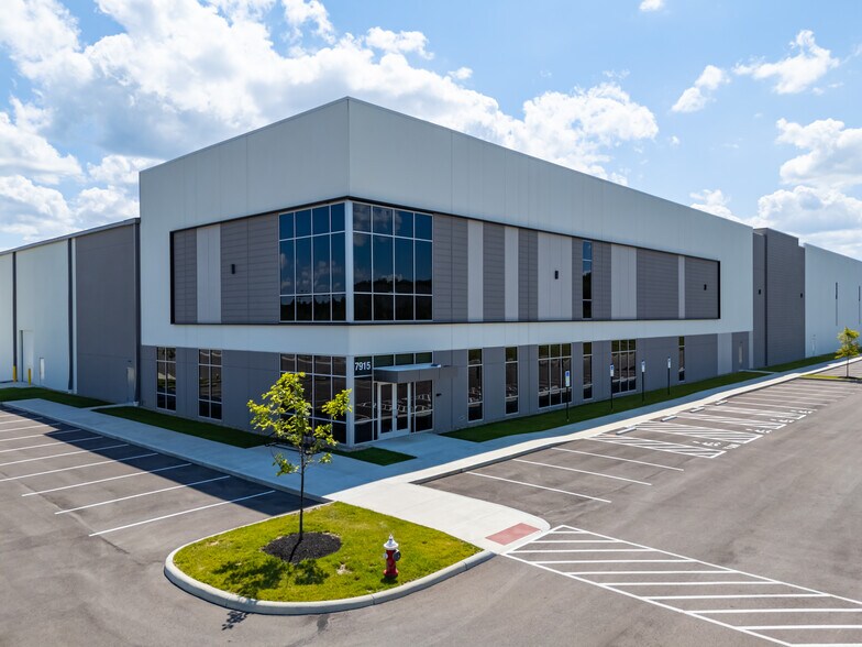 More Photos Of 7915 Smith's Mill Rd, New Albany Distribution For Lease