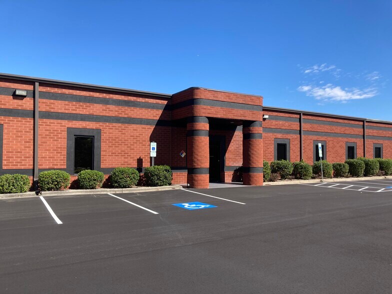 More Photos Of 127 Speedway Ln, Mooresville Manufacturing For Sale