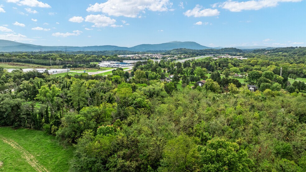 More Photos Of 8782 Winchester Rd, Front Royal Land For Sale