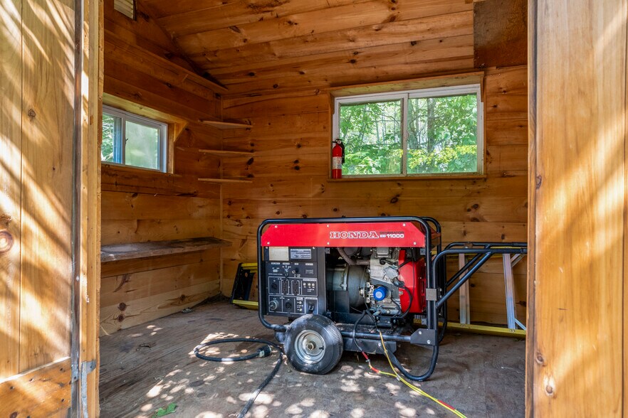 More Photos Of 41 Hobbs Rd, West Newfield Specialty For Sale