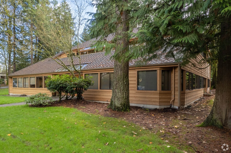 More Photos Of 14535 NE Bel Red Rd, Bellevue Medical For Lease