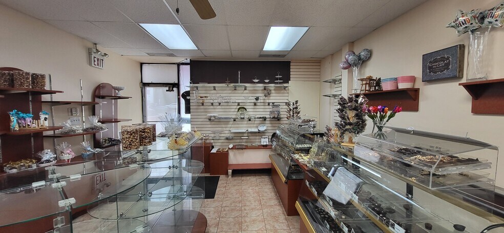 More Photos Of 2839 Bathurst St, Toronto Storefront Retail Residential For Sale