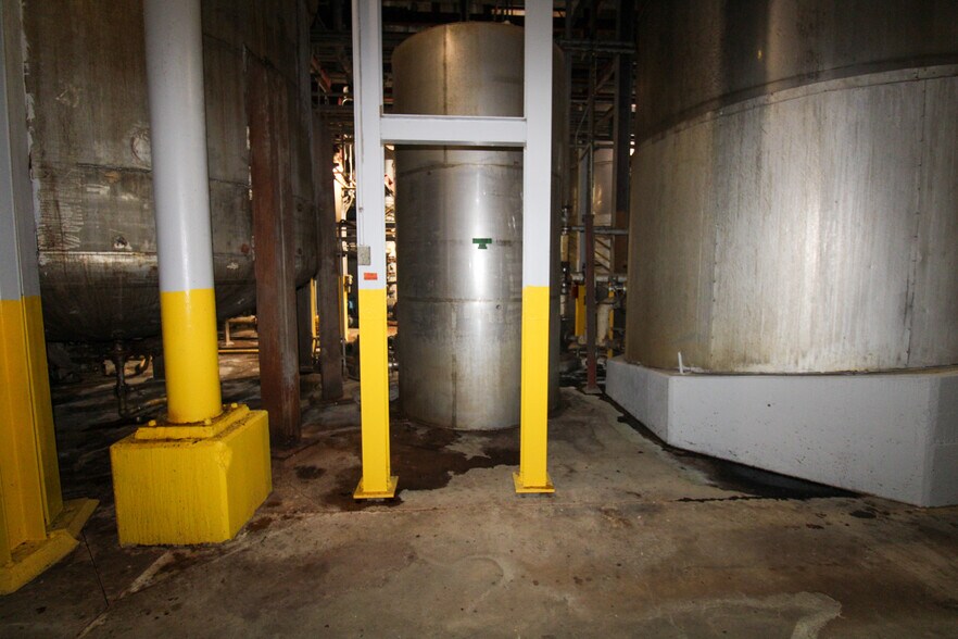 More Photos Of 6059 159th St, Galva Food Processing For Sale