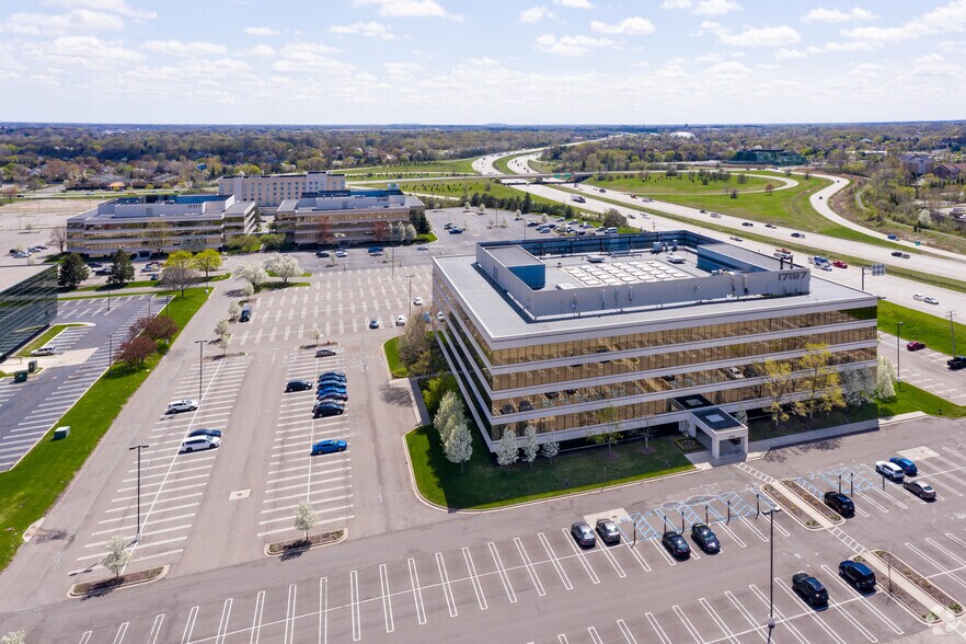 More Photos Of 17177 N Laurel Park Dr, Livonia Office For Lease