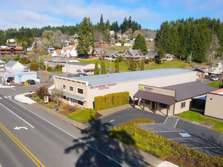 More Photos Of 345 1st St, Elkton Winery Vineyard For Sale