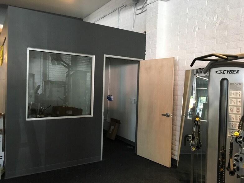 More Photos Of 1526 Webster St, Alameda Health Club For Sale