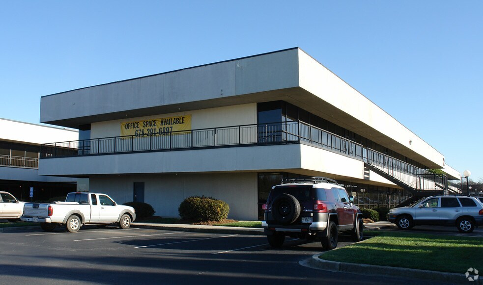 More Photos Of 7120 Peachtree Industrial Blvd, Peachtree Corners Loft Creative Space For Lease