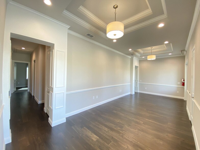 More Photos Of 4425 Plano Pkwy, Carrollton Office For Lease