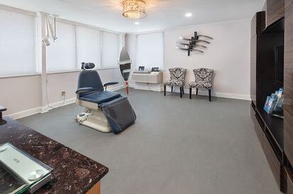 More Photos Of 502 W Maple Ave, Vienna Office For Lease