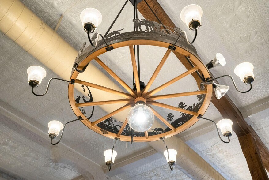 More Photos Of 100 N Texas St, De Leon Storefront Retail Office For Sale