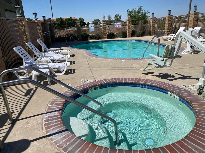 More Photos Of 43719 17th St W, Lancaster Hotel For Sale