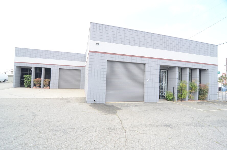 More Photos Of 6850 Vineland Ave, North Hollywood Manufacturing For Sale