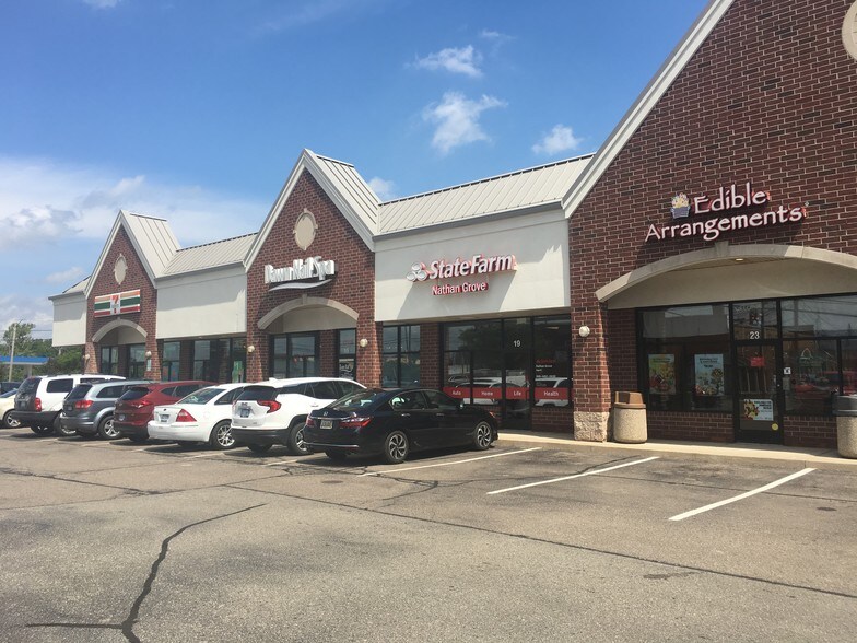 More Photos Of 11-47 S Cass Lake Rd, Waterford Unknown For Lease