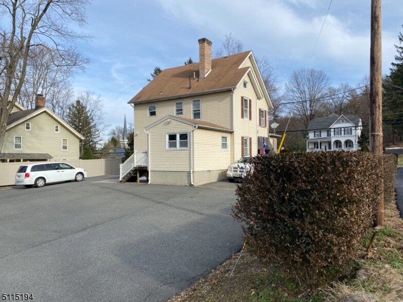 Primary Photo Of 108 Route 23 S, Hamburg Office Residential For Sale