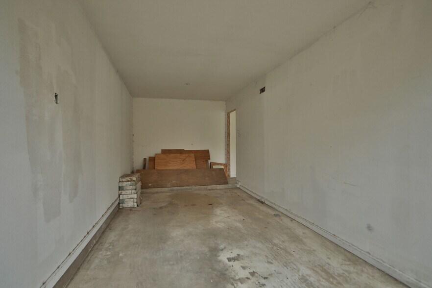 More Photos Of 712 Ball St, Galveston Apartments For Sale