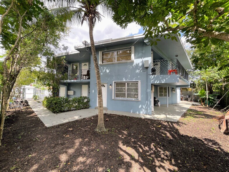 More Photos Of 3760 SW 1st St, Fort Lauderdale Apartments For Sale