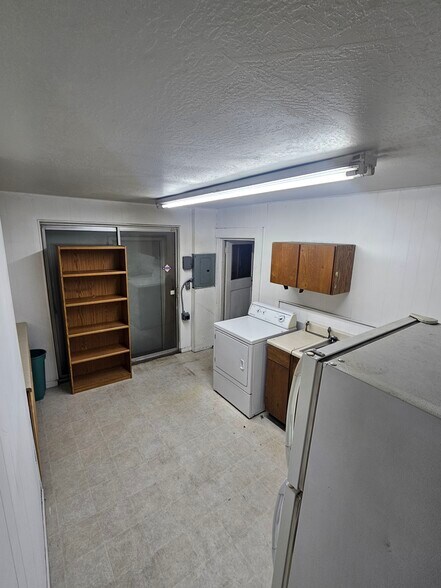 More Photos Of 2929 N Government Way, Coeur d'Alene Auto Dealership For Sale