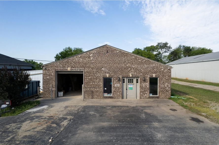 Primary Photo Of 155 Saint Charles St, Bowling Green Warehouse For Sale