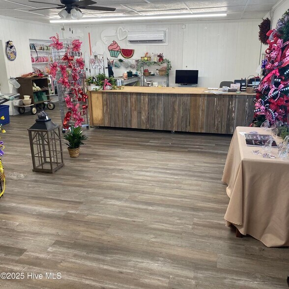 More Photos Of 700 N Kinston Blvd, Pink Hill Storefront Retail Office For Sale