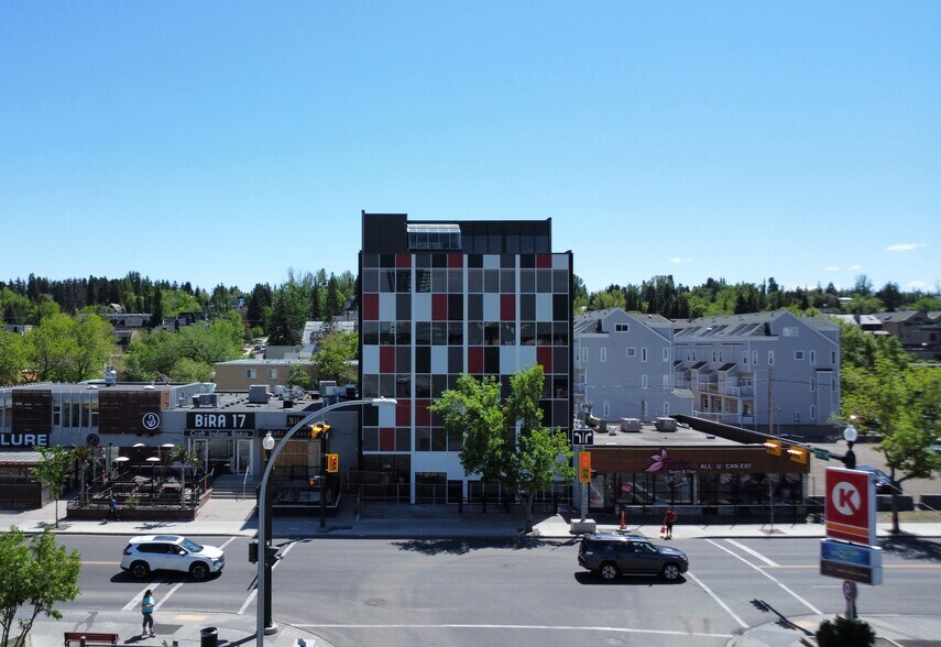 More Photos Of 1135 17th Ave SW, Calgary Medical For Lease